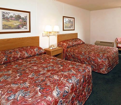 Cayce Masters Inn I-26 المظهر الخارجي الصورة